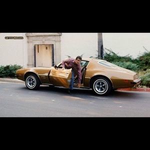 Meet your Posher, Evan